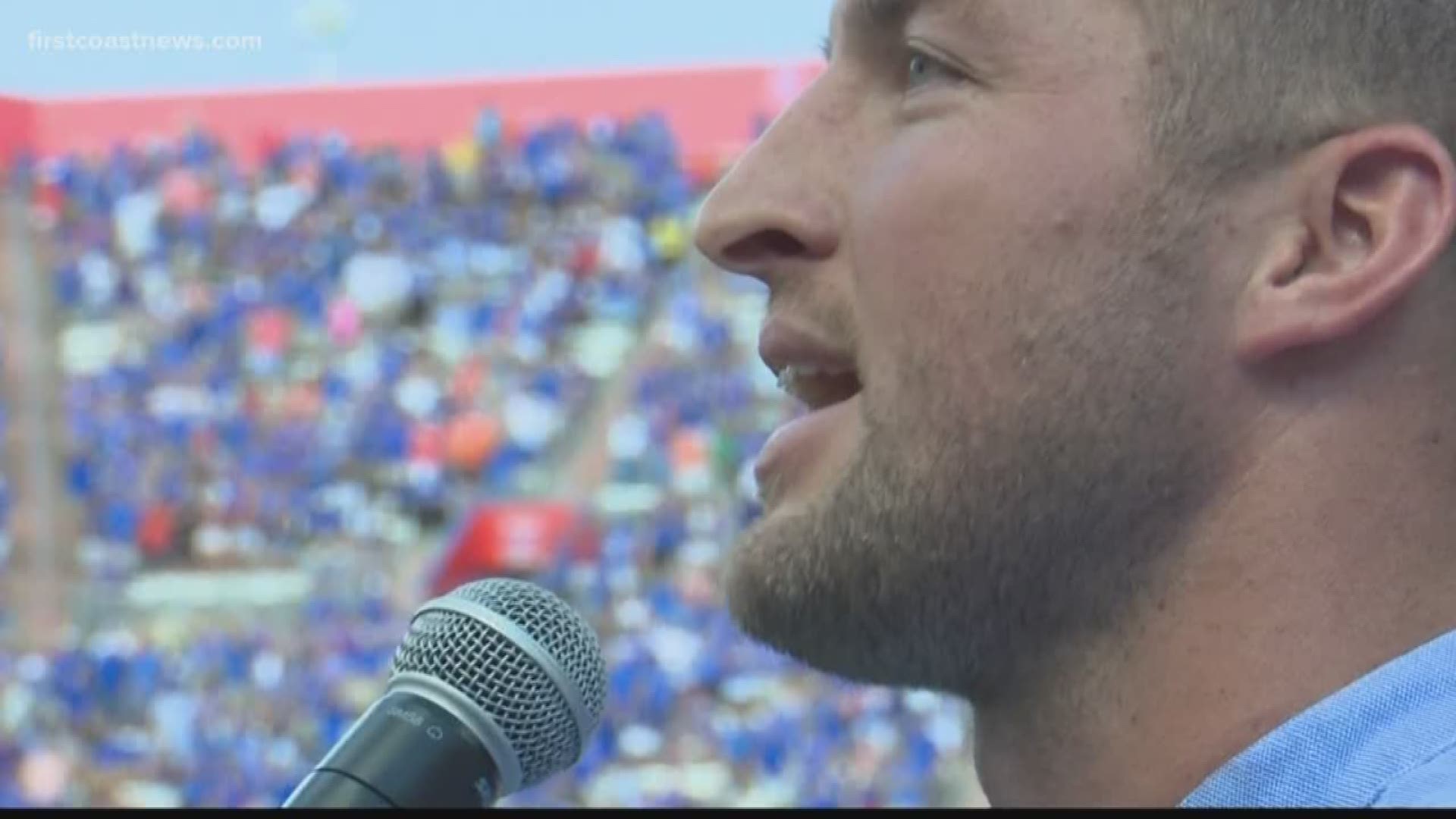 On the day Tim Tebow was inducted into the Florida Gators Ring of Honor, his alma mater upset the LSU Tigers 27-19.